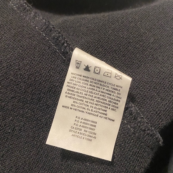 ARITZIA | TNA Santa Cruz Black Zip-Up - Picture 5 of 5